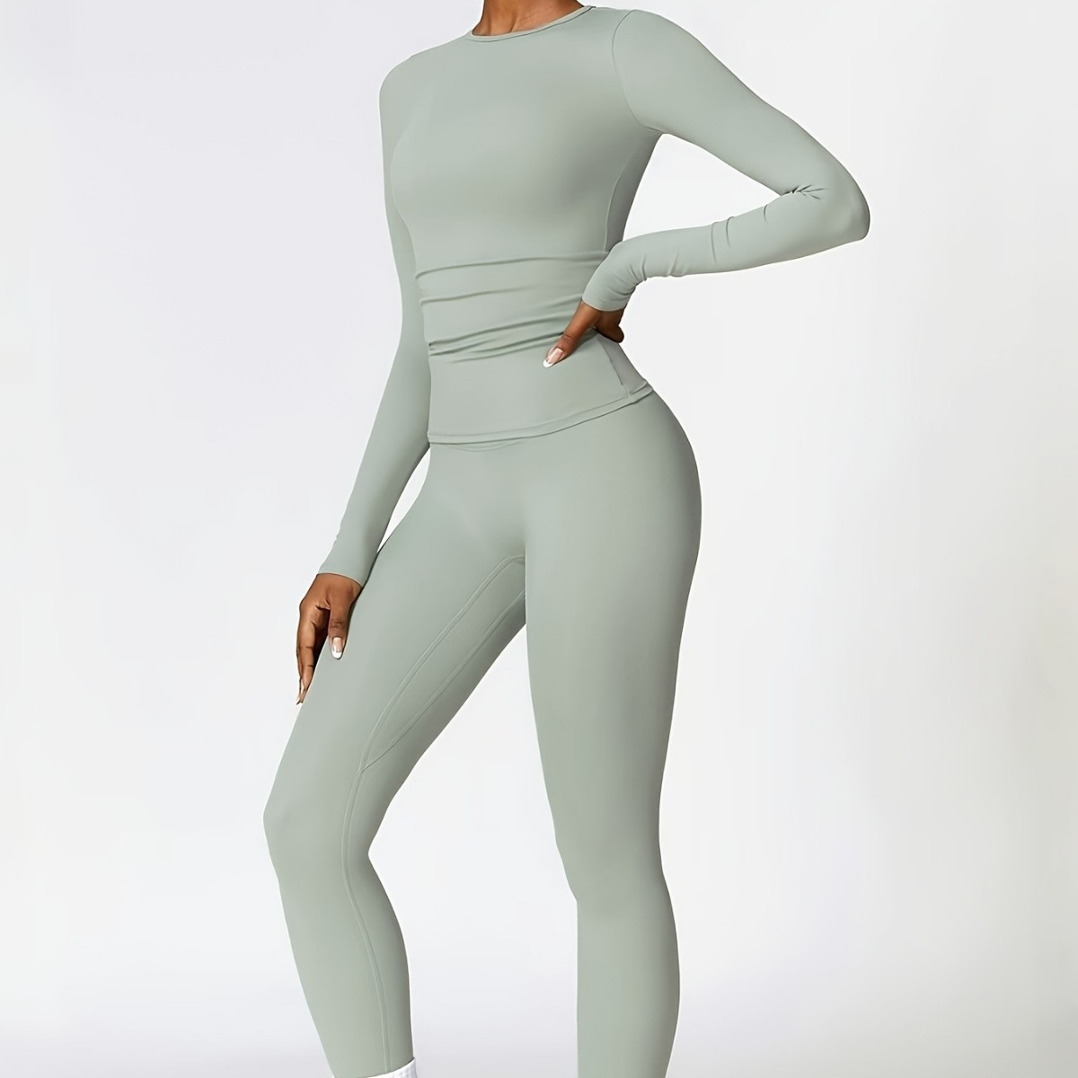 بدلة يوجا ضيقة ذات أكمام طويلة - مراجعة Yoga Fitness Pilates وسعره