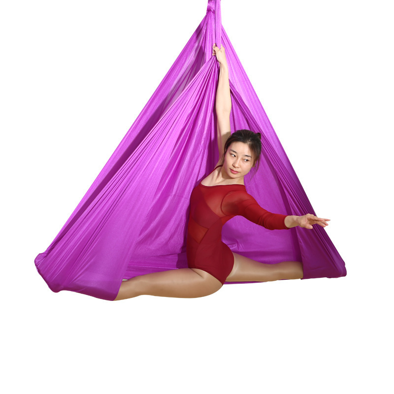 أرجوحة يوغا هوائية مضادة للجاذ - مراجعة Yoga And Fitness Studio وسعره